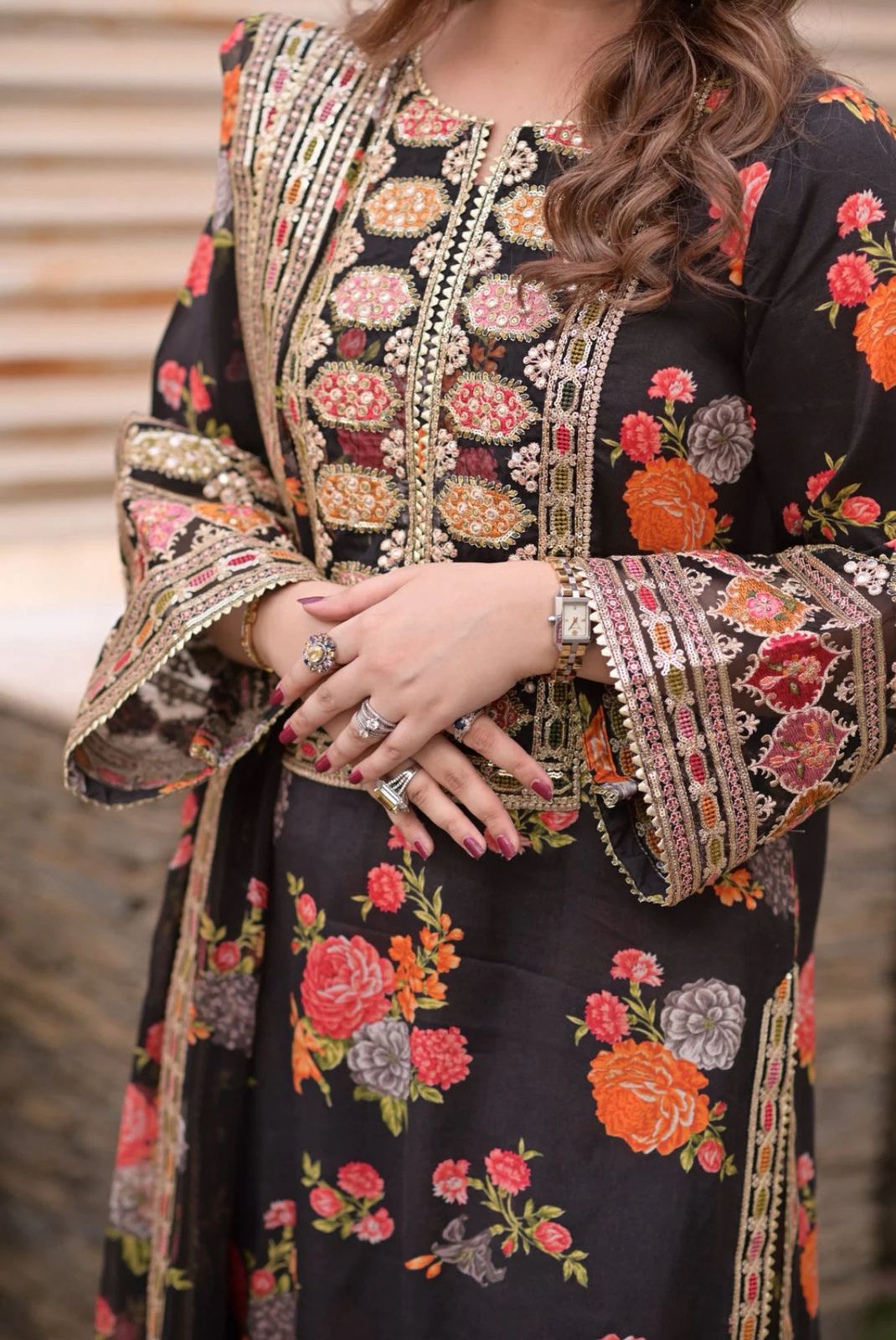 Firdos Black
